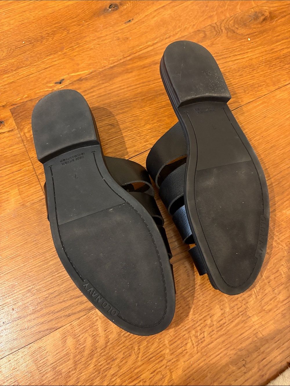 Black Faux Leather Old Navy Black Jack Woven Slide Fisherman Sandals Size 7 - Picture 7 of 8